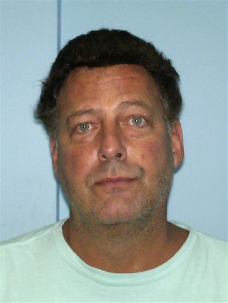In this picture released Thursday Aug. 11, 2011, U.S. citizen Gary V. Giordano, 50, of Gaithersburg, Maryland is shown on an Aruba's police mugshot in Oranjestad, Aruba. Aruba has turned to the FBI for help investigating the disappearance of 35-year-old Robyn Gardner of Maryland, an agency spokesman said Thursday as official doubts grew about the story told by the suspect Gary V. Giordano in the case. (AP Photo/Aruba's Police)